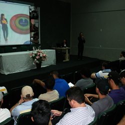 #10527 Maracanaú realiza palestra sobre estágio 