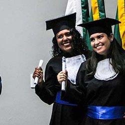 #10768 Maracanaú realiza formaturas do semestre 2017.2
