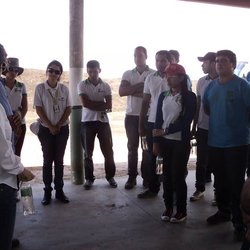 #10986 Estudantes visitam fazenda produtora de acerola