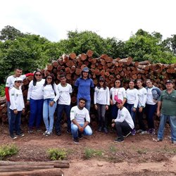 #11205 Estudantes de Agricultura participam de visita técnica