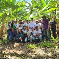 #11400 Estudantes de Agricultura realizam visitas técnicas