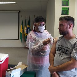 #11411 IFCE Tianguá promove campanha de vacinação com servidores