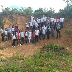 #11488 Alunos de Agricultura conhecem perfis de solo