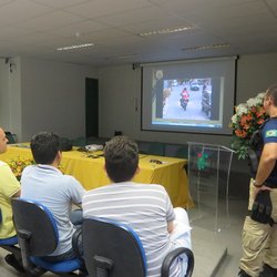 #11664 Palestra versa sobre conscientização no trânsito