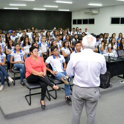 #11969 Ensino realiza reunião com pais de alunos