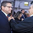 #17648 Docente de Acaraú é agraciado com Medalha "Amigo da Marinha"