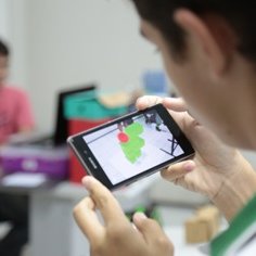 #18092 Alunos de Informática visitam campus