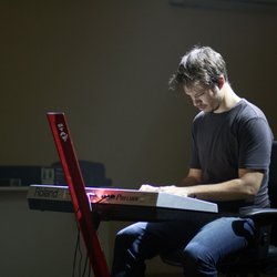 #1855 Palestra aborda nova pedagogia do instrumento musical