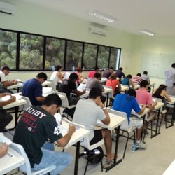 #19206 Isenção até quinta-feira: 745 vagas em cursos técnicos