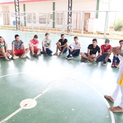 #2341 Alunos de Cedro participam de aula de capoeira