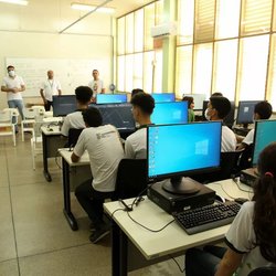 #2677 Inaugurado Laboratório de Informática e de Instalações Elétricas em Cedro