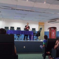 #3248 Professores e alunos de Informática e Sistemas de Informação debatem perspectivas da área
