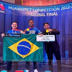 #4560 Equipe conquista terceiro lugar na final global da Huawei