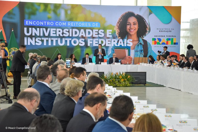 ReuniãoMec1