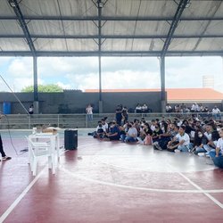 #6900 Em alusão ao Maio Laranja, assistente social realiza palestra no campus de Caucaia