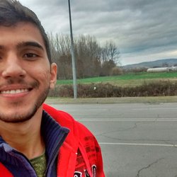 #8423 Aluno de Tauá embarca para intercâmbio em Portugal