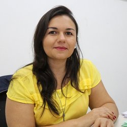 #8638 Pedagoga de Tauá apresenta trabalho em IV CONEDU