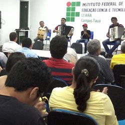 #8833 Campus de Tauá apresenta pesquisa agropecuária