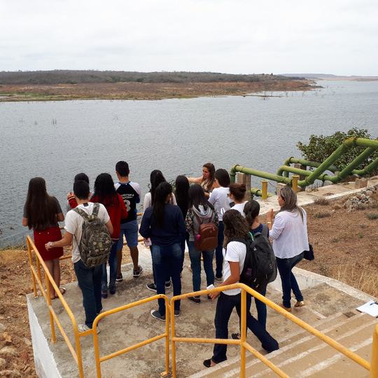 #9214 Alunos visitam Estação de Tratamento do Jaburu