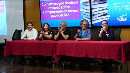 Gestores do IFCE na mesa de abertura do evento