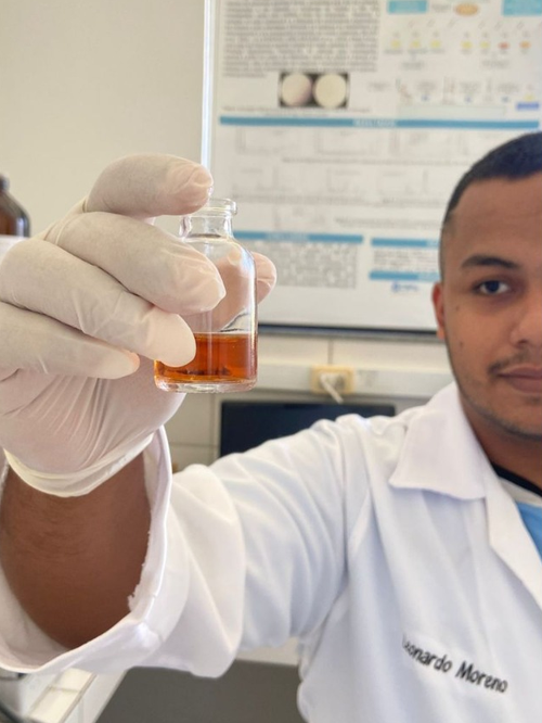 Biolubrificantes e bioaditivos