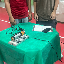 Competição de Canhões Magnéticos