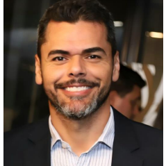 Dhallys Mota é Oficial de Políticas para Ciência Tecnologia e Inovação