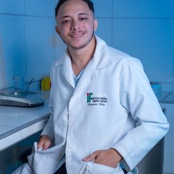 Flarysson Elias - egresso da Licenciatura em Química - Campus Caucaia