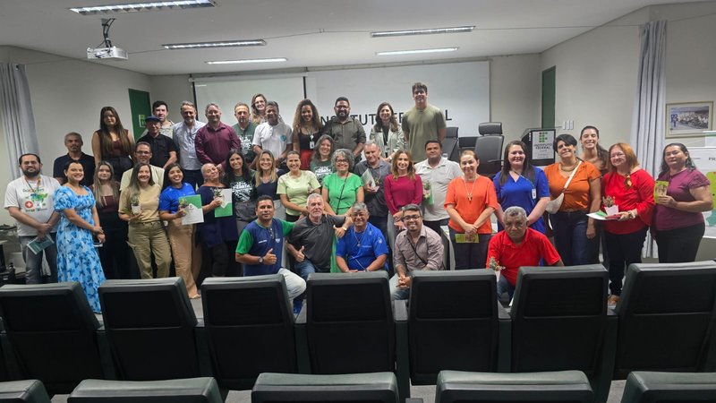 Lançamento reuniu autoridades e representates comunitários