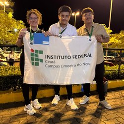 Ingrid Liane, Gustavo Cavalcante e João Gabriel de Brito, do Ensino Médio Integrado, participaram da Mostratec 2025