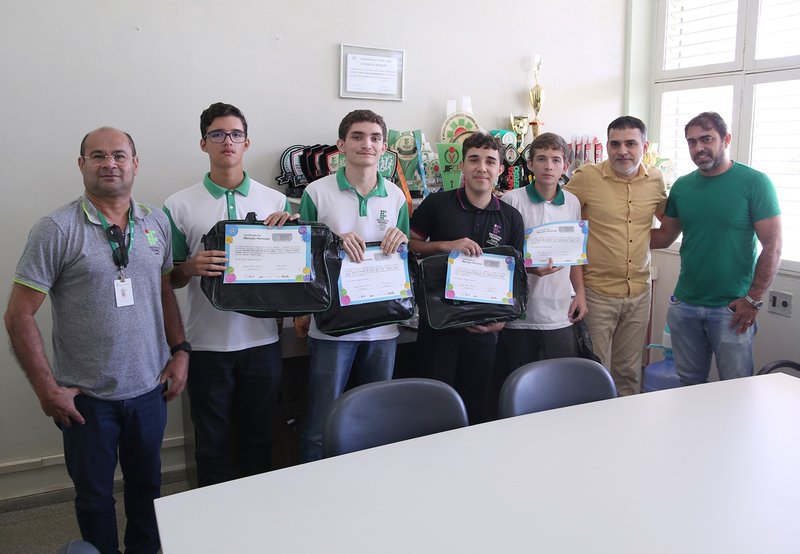 Mençao Honrosa