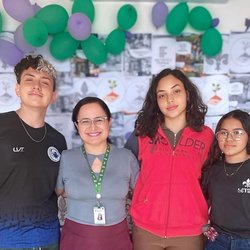 Laboratório redação