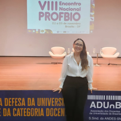 Professora Rafaela Maia em encontro nacional do PROFBIO