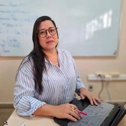 Professora Yannice Santos coordena o projeto