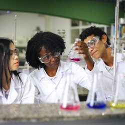 Quixadá recebe oito prêmios e cinco menções honrosas em trabalhos de iniciação científica