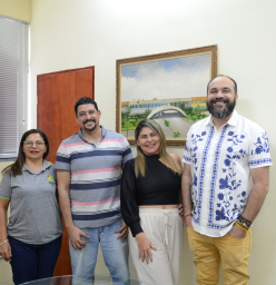 Reunião para discussão do festival gastronômico em Acaraú