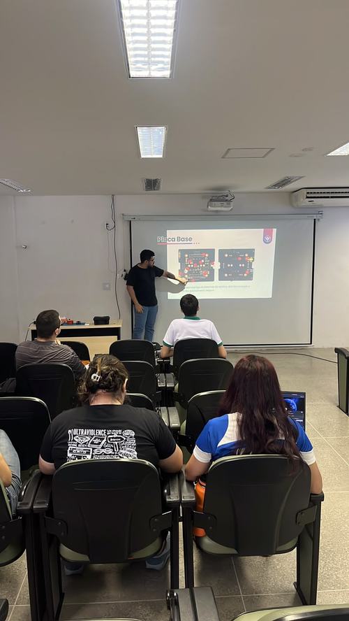 Treinamento em satélites foi realizado no campus Fortaleza