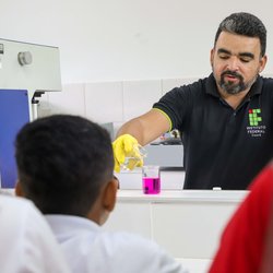 Tabuleiro do Norte - Técnico em laboratório de Química
