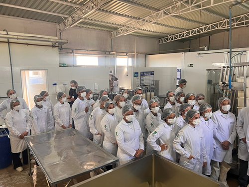 Visita técnica de alunos de Química a empresas agroindustriais