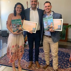 Professora Evelyne de Castro, professor Valter Barbosa Filho e professor Lucas Pereira (da esquerda para a direita)