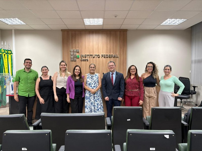 Reunião com membros da Prefeitura aborda empreendedorismo feminino