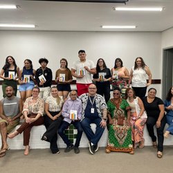 Lançamento do Livro A Resistência dos Vaga-Lumes