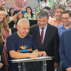 Notícia - IFCE e MDS no campus Fortaleza