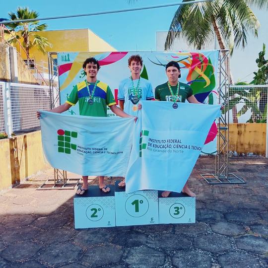 Michel Rodney foi prata e bronze no primeiro dia dos JIF Nordeste (Foto: divulgação)