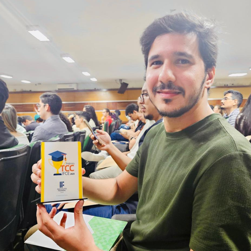 André foi premiado em cerimônia nesta quinta (26)