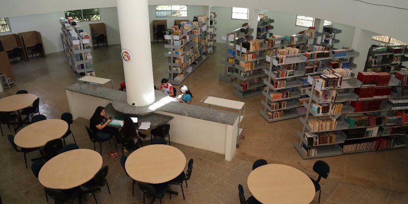 biblioteca