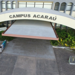 Fachada do campus de Acaraú