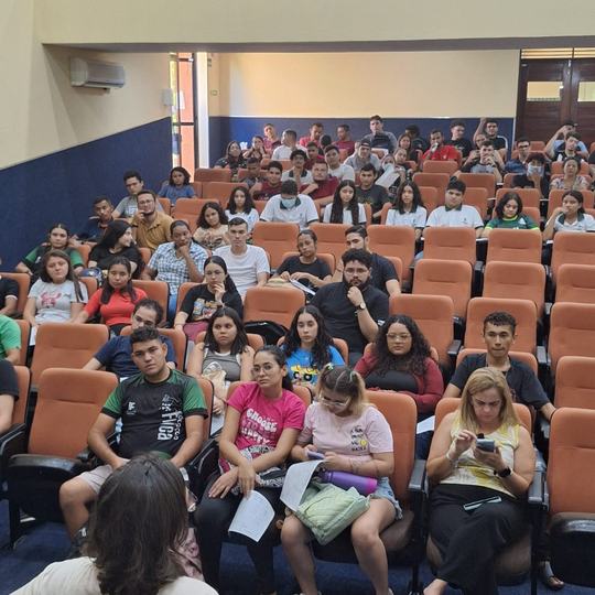 Assembleia de orçamento estudantil em Canindé