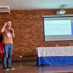 professor revista britanica